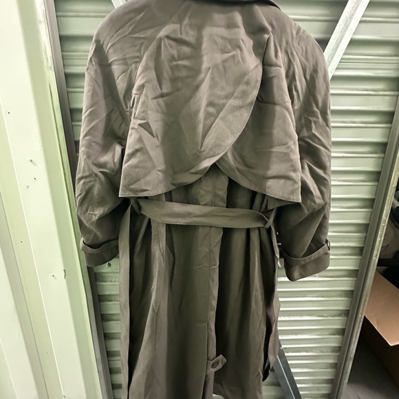 London Fog Men's Trench Coat - Dark Brown size 14 removable lining - Picture 14 of 15